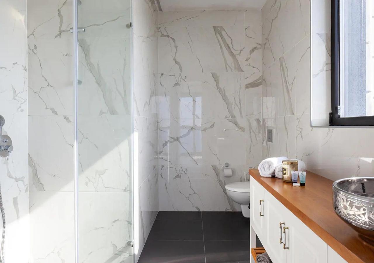 Oַ&O Group- Luxury Penthouse Jacuzzi Sea 36 Floor Appartement Bat Yam Buitenkant foto
